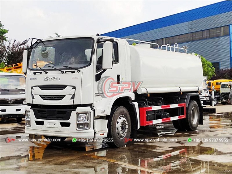 ISUZU GIGA 4X2 Dust Control Truck - Front Left Side